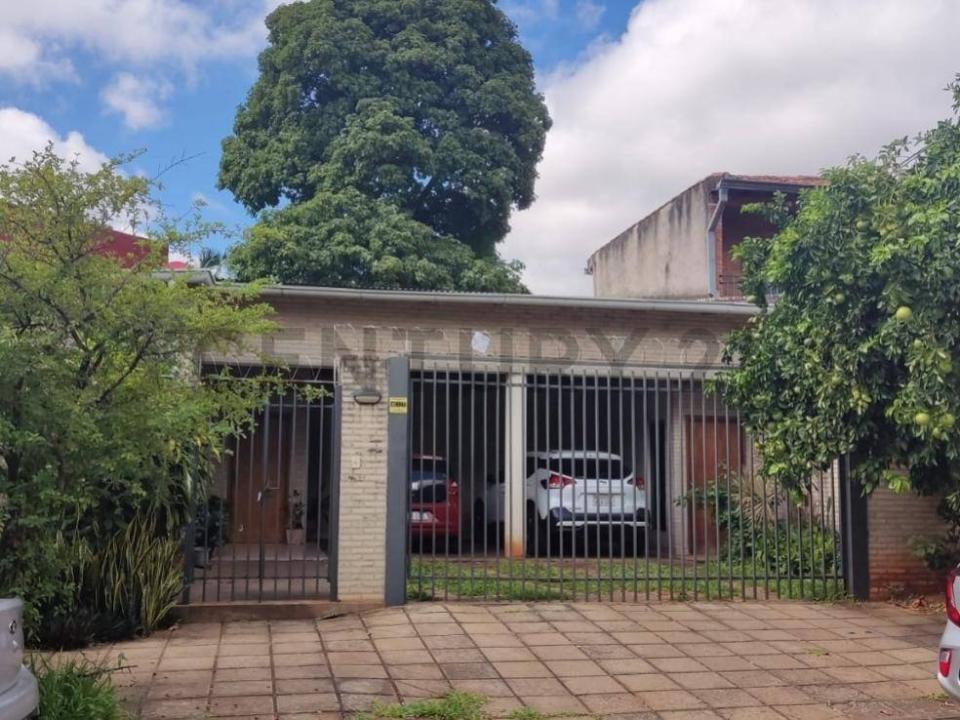 Tte. 1ro Juan Jimenez , Villa Aurelia, Asunción 00001, Paraguay