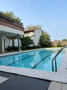 Capitán Rivas Esq. Villamontes , Fernando De La Mora, Central 00001, Paraguay