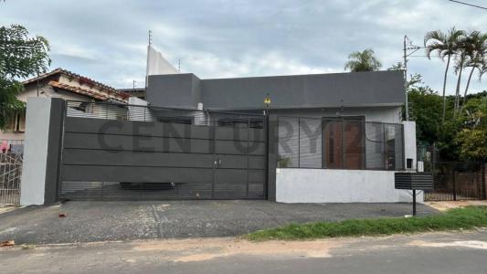 Cap Bernardino Caballero Alvarez esq tte Manuel Molinas , San Vicente, Asunción 00001, パラグアイ