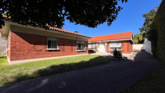 Tomas Villalba , Prado, Montevideo 00001, Uruguay