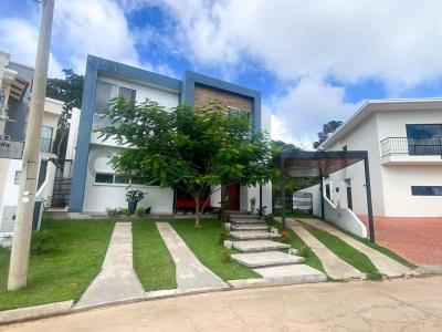 Condominio Santa Cruz de la Colinas casa 21 B, Urubo, Santa Cruz 00001, Bolivia