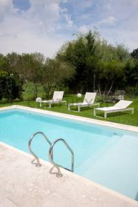 ruta 58 km 6,5 100, Esteban Echeverría, GBA Sur 00001, Argentina