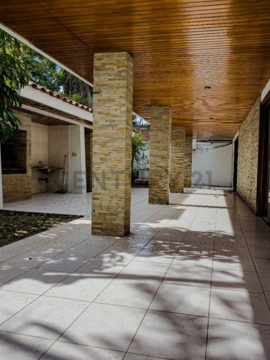 avenida trinidad calle mamore entre 1er y 2do anillo , Este, Santa Cruz 00001, Bolivia