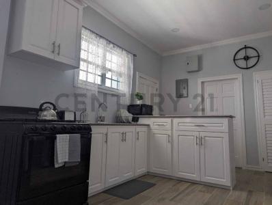 Republic Gardens , Georgetown, Guyana