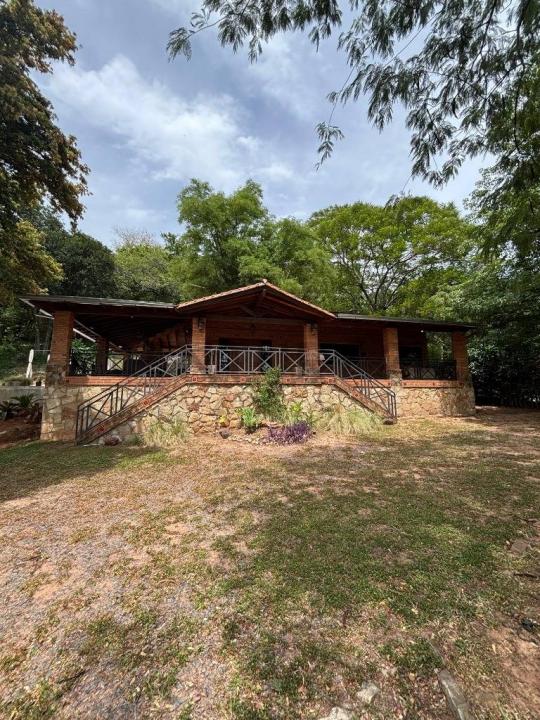 Avenida Guillermo Naumann casi Marisca lopez , San Bernardino, Cordillera 00001, Paraguay