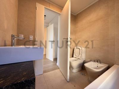 Av Dr Ricardo Balbin 2603, Coghlan, Capital Federal 00001, Argentinien