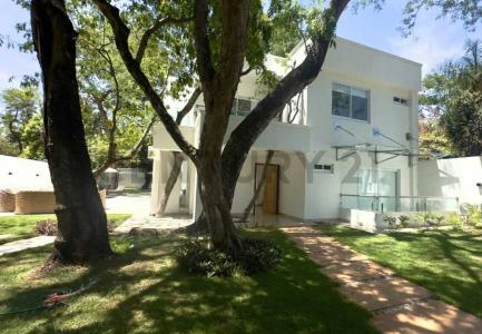 Avda. Wenceslao Lopez y calle sin nombre 0, San Bernardino, Cordillera 00001, Paraguay