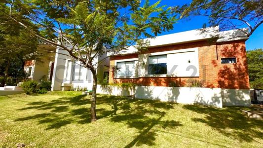 Avda. Surubi,i , Mariano Roque Alonso, Central 00001, Paraguai