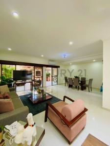 AV. ALEMANA ENTRE 7MO Y 8V0 ANILLO, LOS SAUCES , Norte, Santa Cruz 00001, 玻利维亚