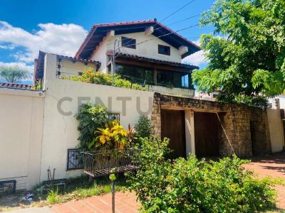 BARRIO URBARÍ SOBRE LA AV. BARRIENTOS S/N, Oeste, Santa Cruz 00001, Bolivia