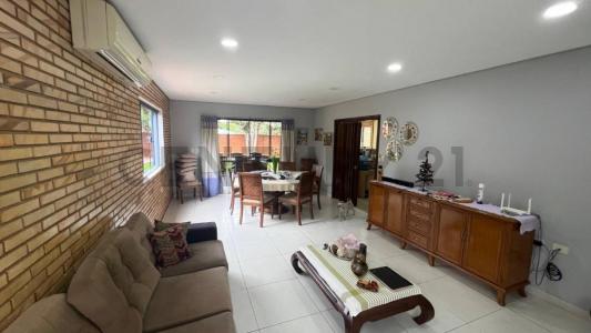 Calle Yhaguy Luque Bo. Loma Merlo , Luque, Fernheizung 00001, Paraguay