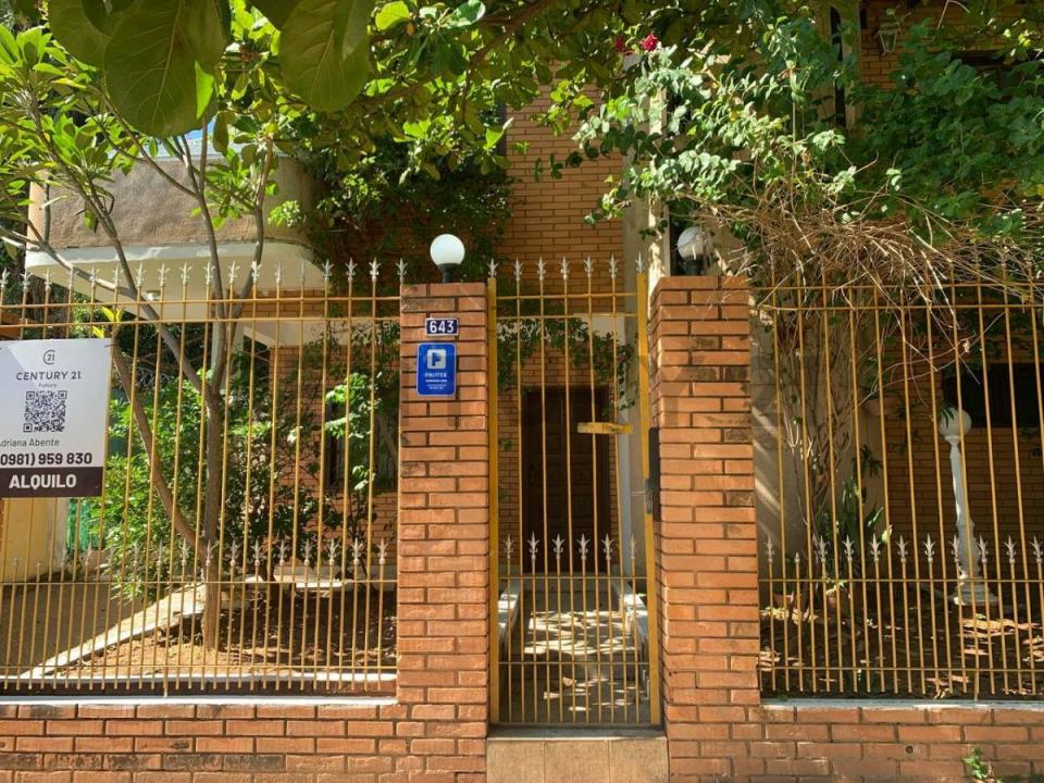 Juana de lara esquina Ytororo , Lambaré, Fernheizung 00001, Paraguay