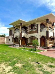 Calle Tarija y Circunvalación , Este, Cochabamba 00001, Bolivien