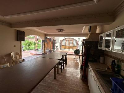 Calle Tarija y Circunvalación , Este, Cochabamba 00001, Bolivien