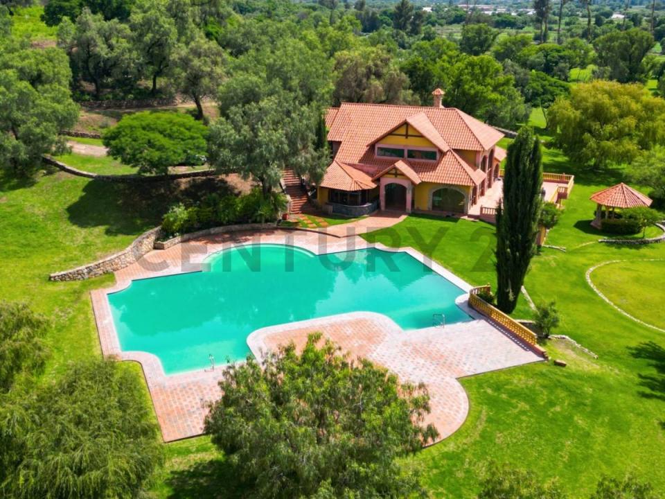 Urbanización Campos de Amiraya , Oeste, Cochabamba, Bolivia