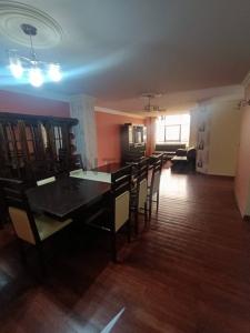 Av. Circunvalación y calle Robles 2, Norte, Cochabamba 00001, בוליביה