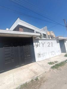 Zona Chiquicollo, Av. Segunda y Pedro , Oeste, Cochabamba 00001, Bolivien