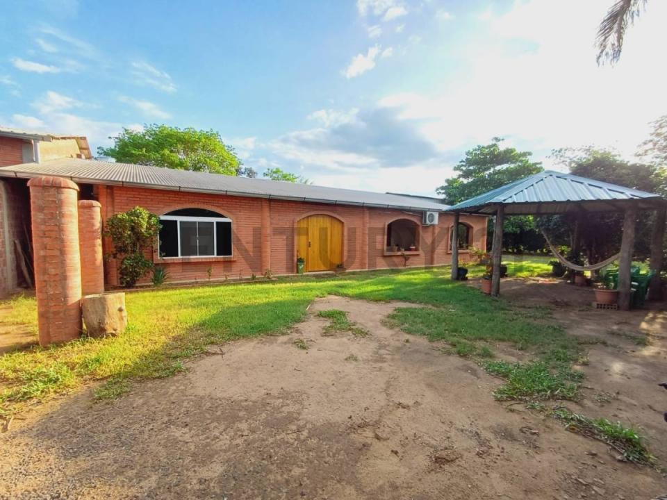 avda central , Loma Plata, Boquerón 00001, パラグアイ