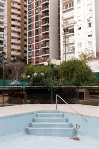 Av. Libertador 300 15, Parque Chacabuco, Capital Federal 00001, Argentina