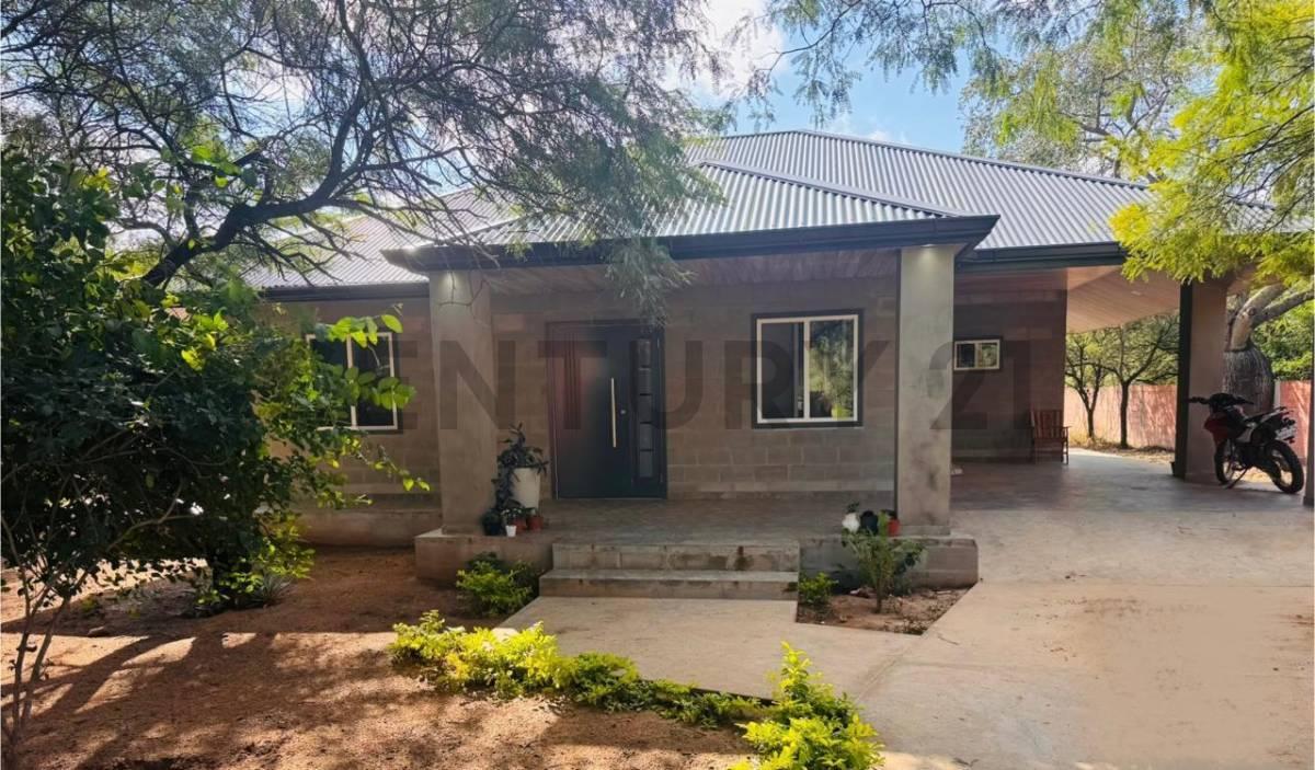 Calle Pozo Dulce , Loma Plata, Boquerón 00001, Paragwaj