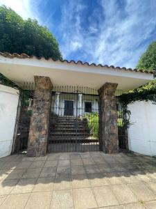 Itapua entre Avda Primer presidente y Mayor A. Zayas , Trinidad, Asunción 00001, Paraguay