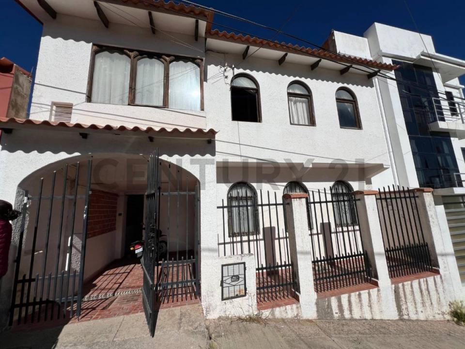 Urbanización Loyola S/N, 蘇克雷, Chuquisaca 0000, 玻利維亞