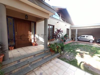 Calle Alejandro del Carpio entre Delgadillo y Mendez , Las Panosas, Tarija 00001, Bolivia