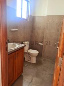 C. Paccieri, Edificio Comercial Uriel , Centro, Cochabamba, Bolívia