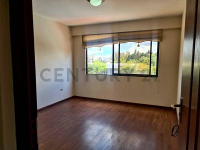 Calle Juan Capriles, Edif. Los Olivos II 812, Norte, Cochabamba, Боливия