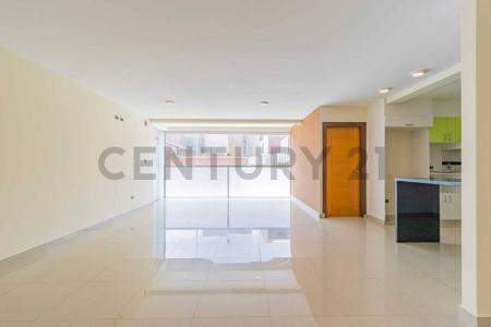 calle Noel Kemp Mercado y Luis Zegarra s/n, Oeste, Cochabamba 00001, Bolivia