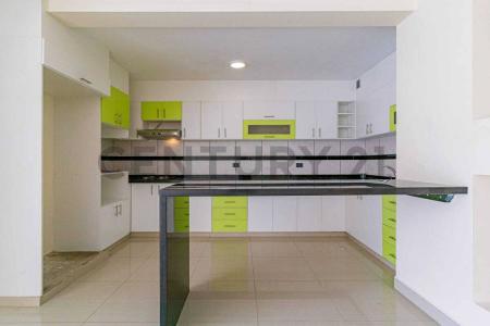 calle Noel Kemp Mercado y Luis Zegarra s/n, Oeste, Cochabamba 00001, Bolivia