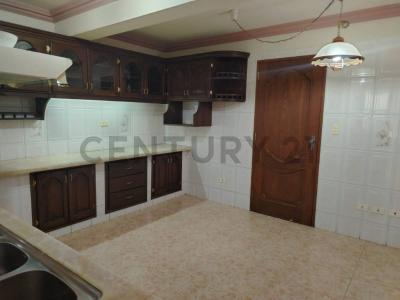 calle José Diaz Gainza No. 229 , Oeste, Cochabamba 00001, Bolivien