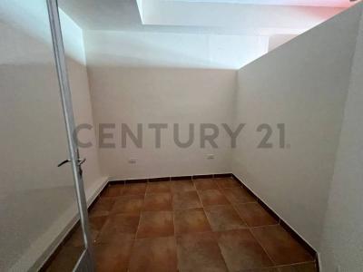 Avenida Paragua casi esquina Pando 1, Este, Santa Cruz 0000, Bolivia