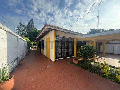 Avenida Teniente Vega, entre 1er y 2do Anillo , Sur, Santa Cruz, Bolivia