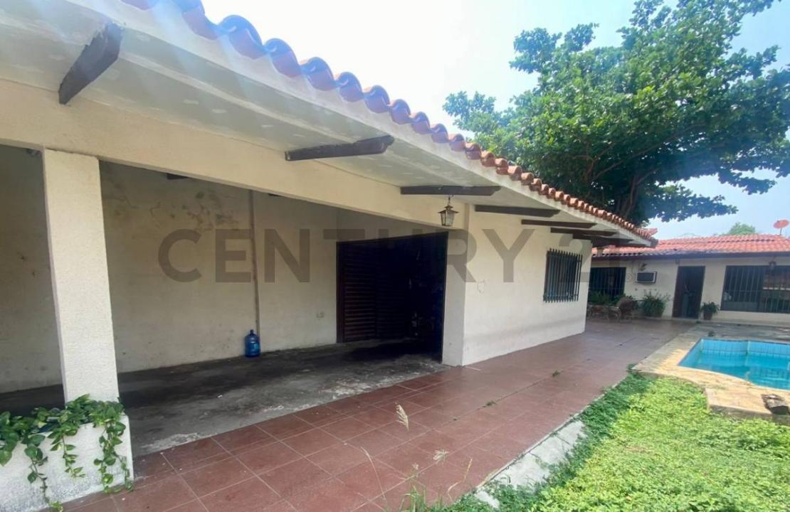 Entre Av pirai y radial 19/2, calle german zegarra , Oeste, Santa Cruz, Bolivie