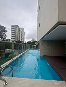 Festina Lente , Sur, Santa Cruz 00001, Боливия