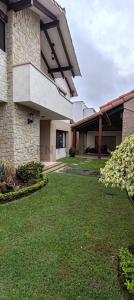 Av. Hirlanderia y AV. Los Bosques , Oeste, Santa Cruz 00001, Bolivia