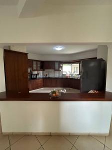 Av. Hirlanderia y AV. Los Bosques , Oeste, Santa Cruz 00001, Bolivia