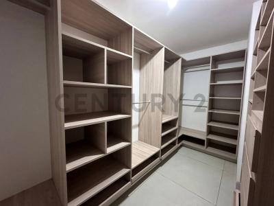 Condominio Los Parques II Casa #14 de 318 mtrs2, Urubo, Santa Cruz 00001, Bolivia