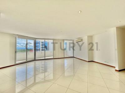 Torre Platinum piso 12 Dpto. 12A, Oeste, Santa Cruz 00001, Bolivia