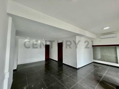 Barrio Equipetrol entre 2do y 3er anillo Pasillo 1, Equipetrol, Santa Cruz 00001, 玻利維亞