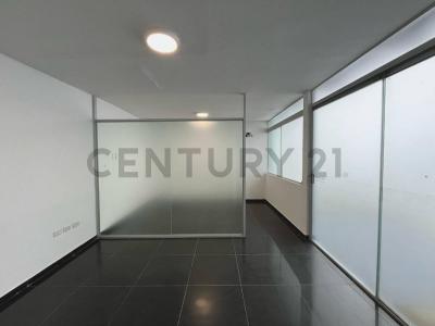 Barrio Equipetrol entre 2do y 3er anillo Pasillo 1, Equipetrol, Santa Cruz 00001, 玻利維亞