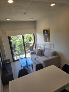 Ciudad Fernando de la Mora, Asunción. , Fernando De La Mora, セントラル・ヒーティング 00001, パラグアイ