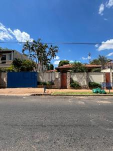 Las Perlas N° 4337 entre Guillermo Saravi y Choferes del Chaco , Recoleta, Asunción 00001, Paraguay