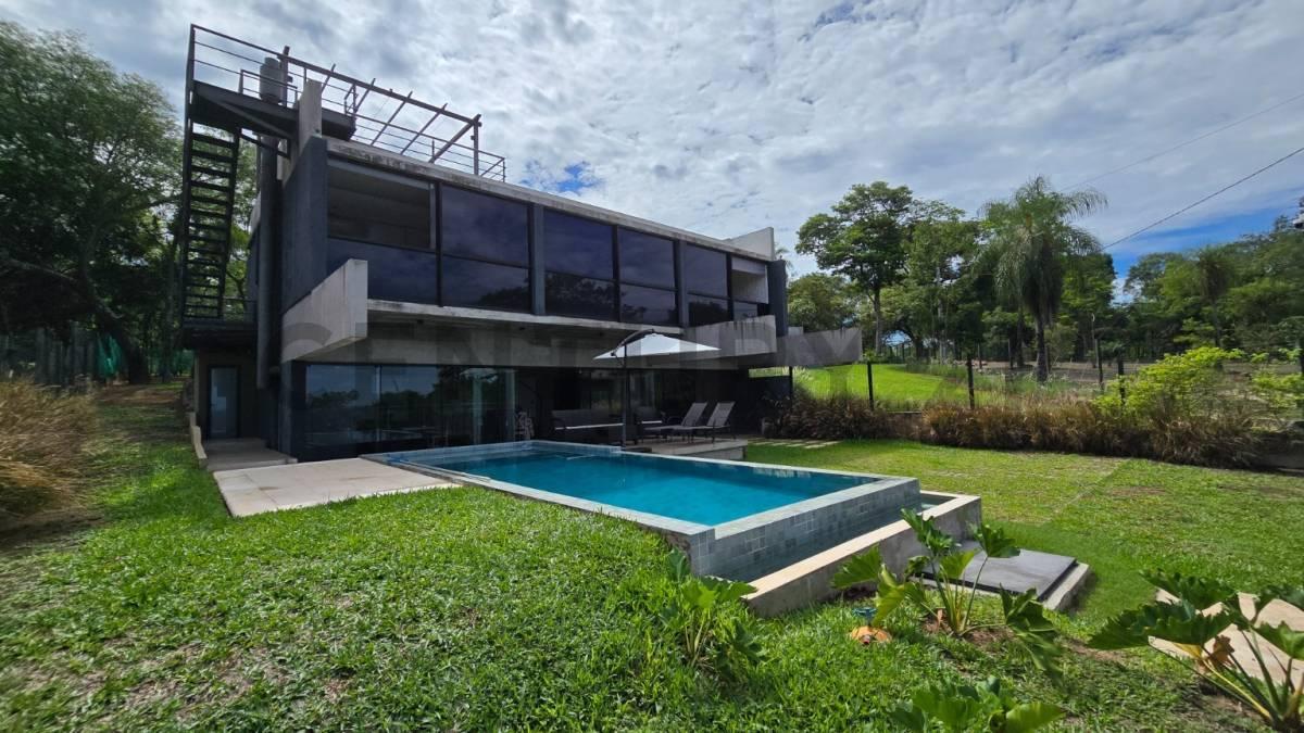 La Suiza , San Bernardino, Cordillera 00001, Paraguay