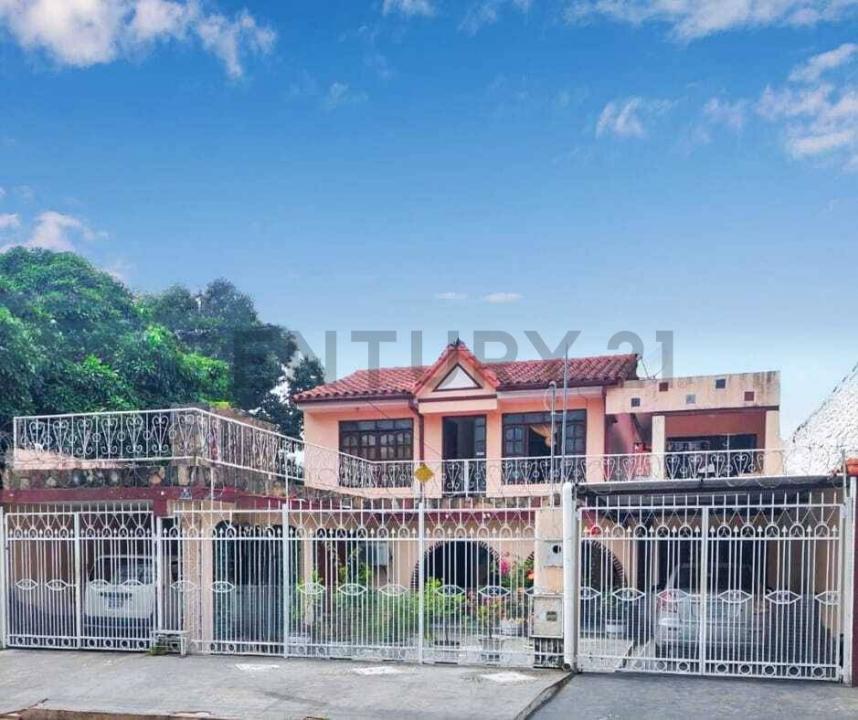 Barrio La Urbanización La Madre, Calle 8, N 3060 , Oeste, Santa Cruz 00001, Bolívia