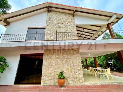 Radial 26 3ro y 4to anillo , Norte, Santa Cruz 00001, Bolivia