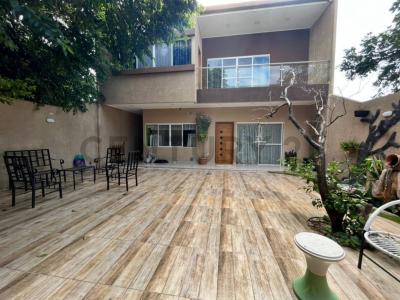 Av. Alemana 5to anillo, Calle Chino Méndez , Norte, Santa Cruz 00001, Bolivia