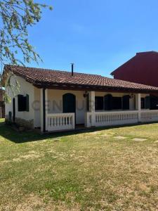 Constitución Nacional y Tte. Pratt Gill , Lambaré, Central 00001, Paraguay