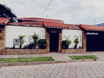 AV. BENI  C. 5 3030, Norte, Santa Cruz 0000, Bolivia